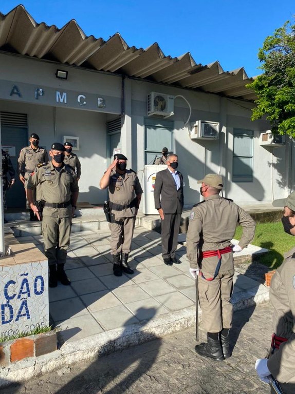 homenagem cadetes ao secretario.jpeg homenagem cadetes ao secretario.jpeg