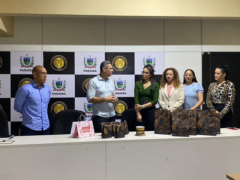 Casa Militar do Governador celebra o Dia das Mães com o 'Momento Mãe' Casa Militar do Governador celebra o Dia das Mães com o 'Momento Mãe'