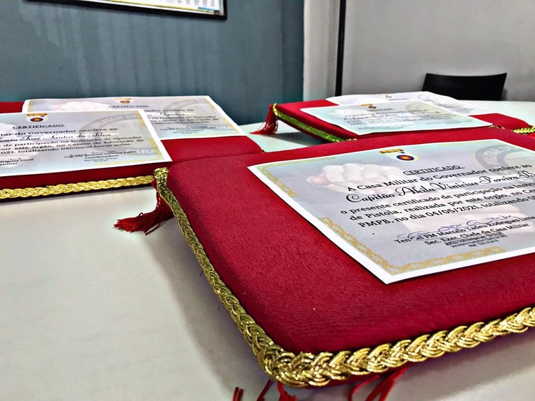 certficados entrega.jpeg certficados entrega.jpeg