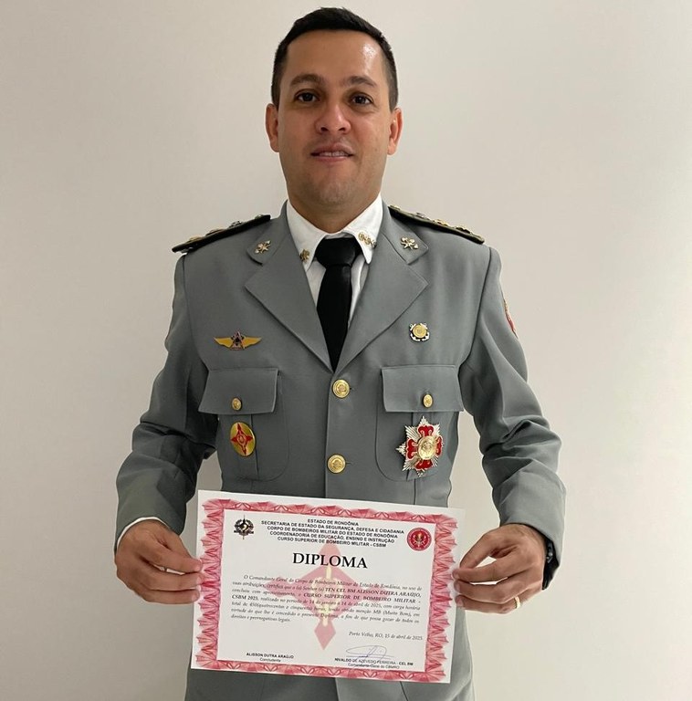 Oficial da Casa Militar do Governador conclui Curso Superior de Bombeiros Militares em Porto Velho