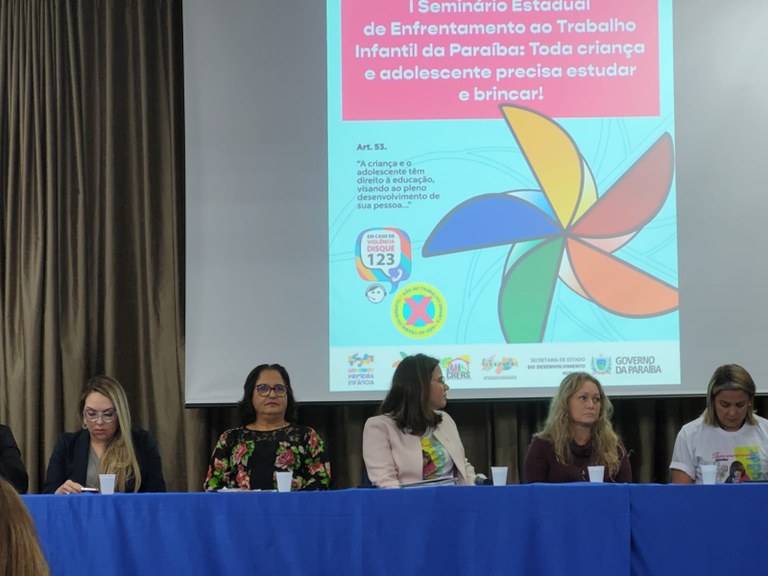 Cerest-PB participa do 1º Seminário Estadual de Enfretamento ao Trabalho Infantil da Paraíba Cerest-PB participa do 1º Seminário Estadual de Enfretamento ao Trabalho Infantil da Paraíba