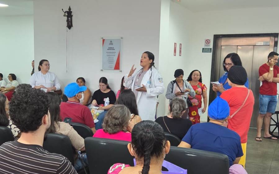 A palestra de encerramento do Janeiro Branco aconteceu na recepção do Hospital do Bem.jpeg