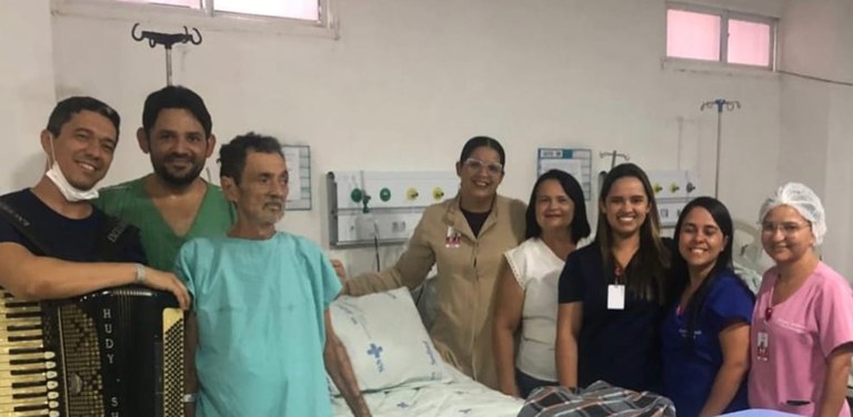 O paciente do Hospital do Bem conta com o apoio de uma equipe multidisciplinar.jpg