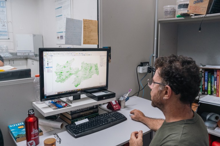 WhatsApp Image 2025-11-11 at 10.59.50 (4).jpeg