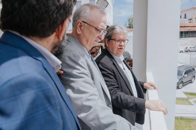 WhatsApp Image 2025-12-19 at 09.53.50 (5).jpeg