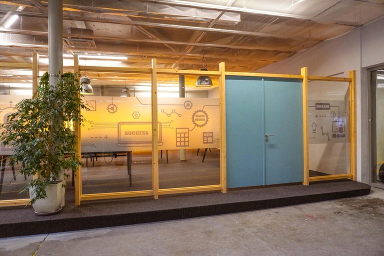 WhatsApp Image 2025-11-13 at 08.32.19.jpeg