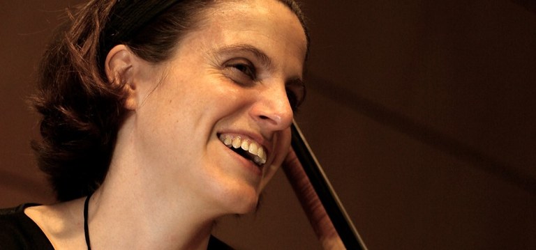 plurisons - Elise Pittenger – Violoncello.jpg