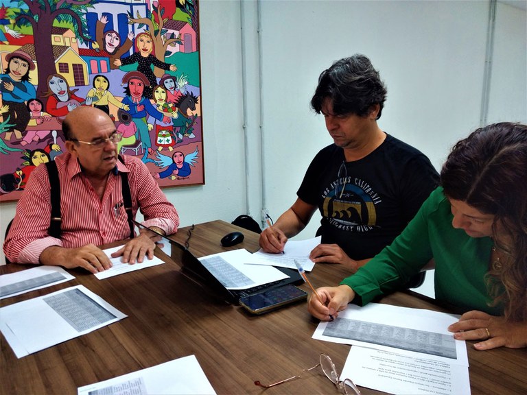 diálogos---definição-de-mídias-(4).jpg diálogos---definição-de-mídias-(4).jpg