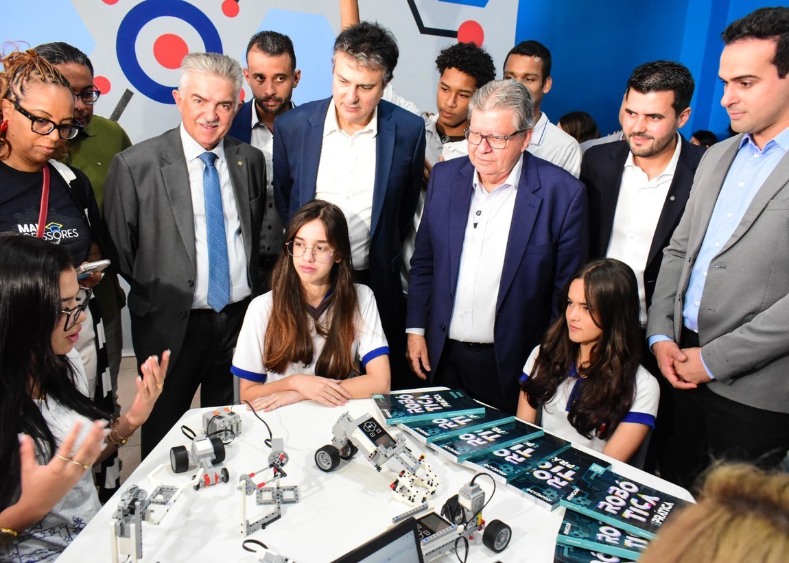 ECIT de Bayeux é a terceira escola técnica estadual a receber as salas Amanhã Digital e Amanhã Digital Maker