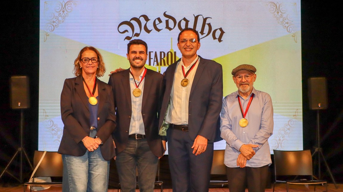 Medalha Farol da Educação: SEE-PB homenageia personalidades e instituições que contribuem com o desenvolvimento educacional da Paraíba
