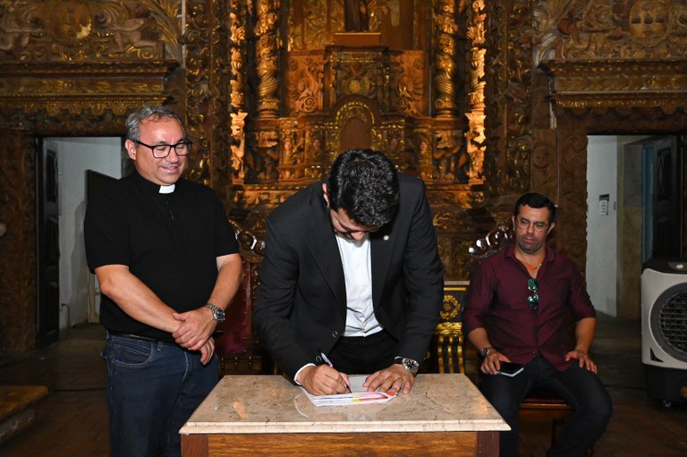 10_12_2025 Assinatura do Termo de Formento com a Arquidiocese São Francisco (Daniel Medeiros) (36).jpg