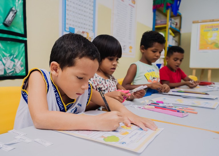 04-03-2020 Escola Municipal Eptacio SOMA pessoa Daniel Medeiros (40).jpg