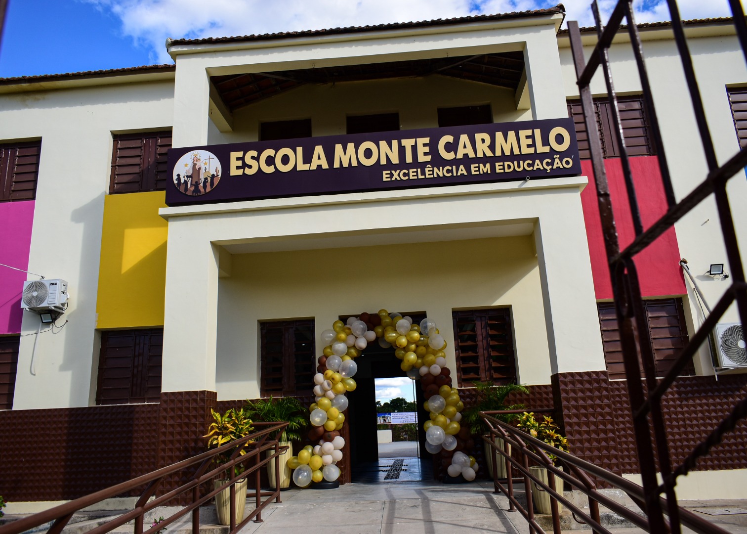 04_07_2025 visita da escola monte carmelo  em cajazeiras  FOTOS Rizemberg (2).jpg