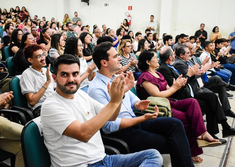 06_08_2025 fotos recepção dos estagiários do Primeira Chance Rizemberg (11).jpg