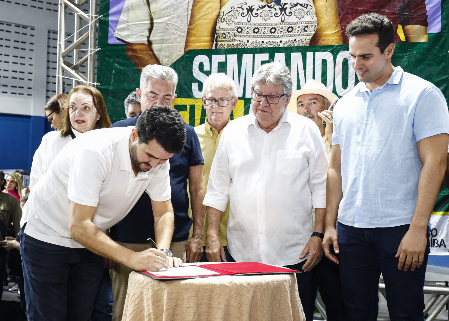 18_07_ODE INGA fotos Rizemberg (5)-2.jpg