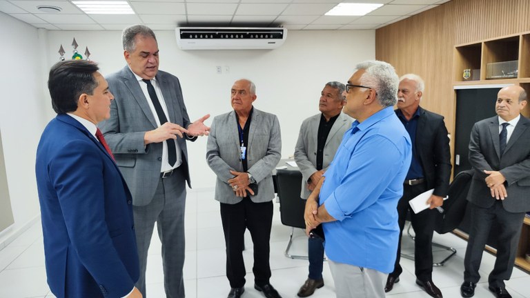 Visita presidente TJ CICC 2.jpeg