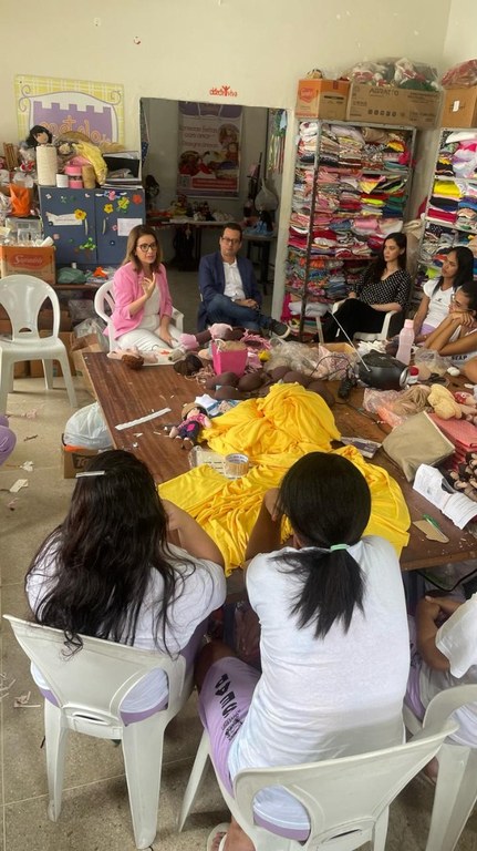 Ação de Saúde Coletiva e Direitos das Mulheres Privadas de Liberdade na Penitenciária Júlia Maranhão_2.jpg