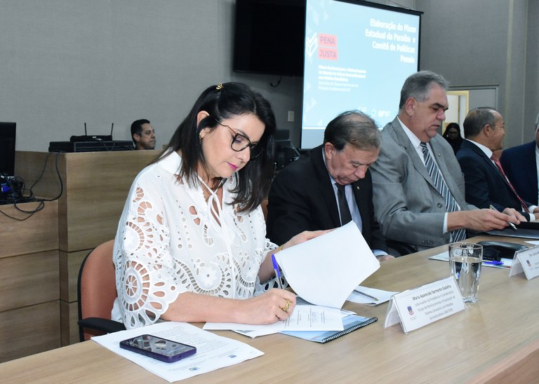 Comitê Estadual de Políticas Penais da Paraíba toma posse no Fórum Criminal da Comarca da Capital_2.jpg