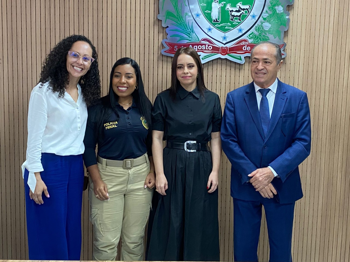 Conselhos Penitenciário e de Coordenação Penitenciária da Paraíba homenageiam a juíza Andréa Arcoverde pelos 10 anos à frente da VEP da Capital_15.jpg