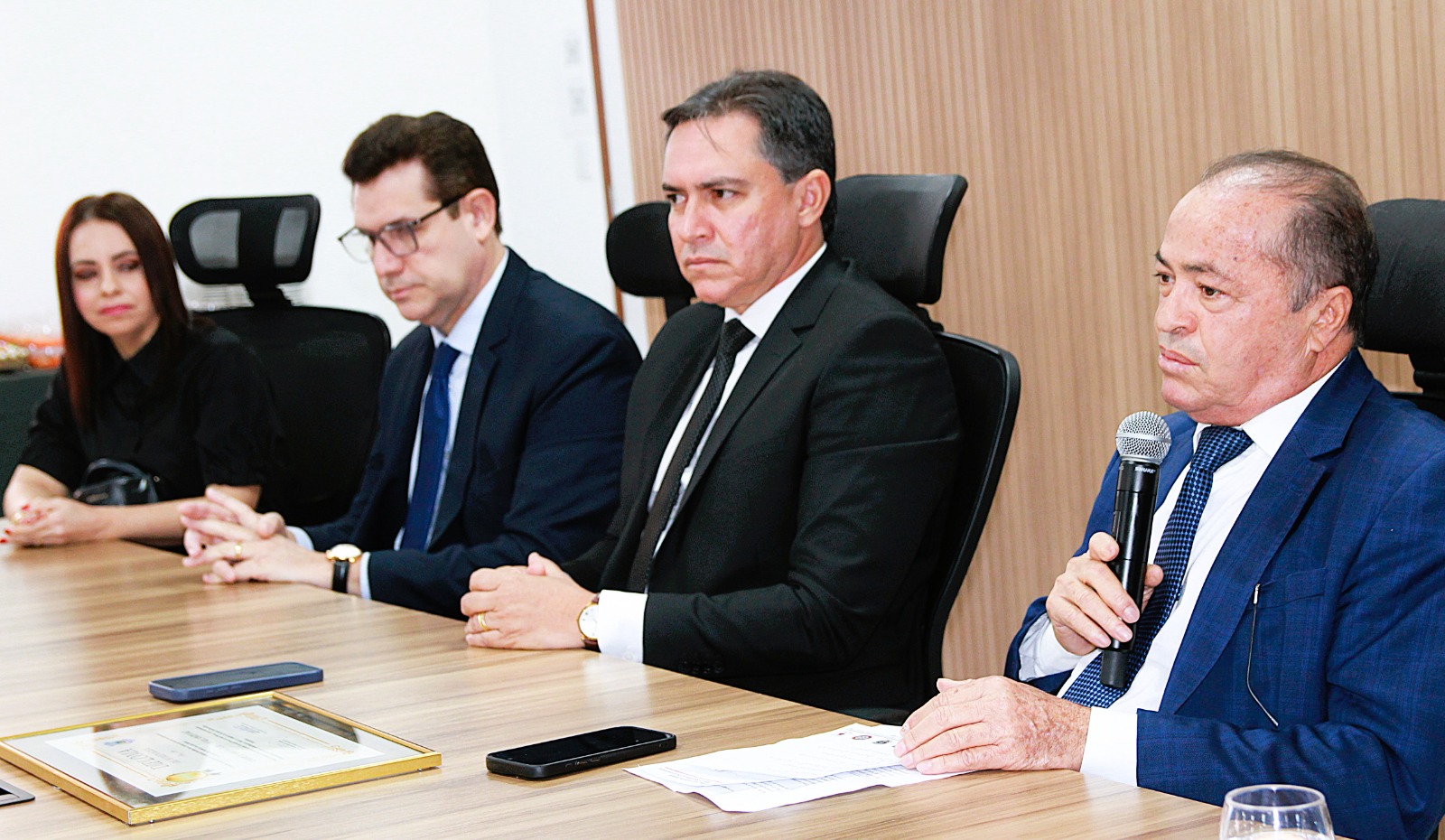 Conselhos Penitenciário e de Coordenação Penitenciária da Paraíba homenageiam a juíza Andréa Arcoverde pelos 10 anos à frente da VEP da Capital_9.jpg