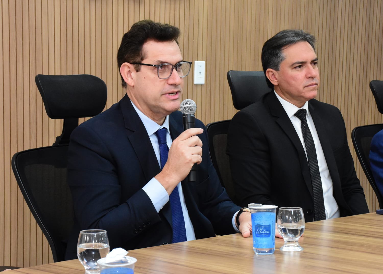 Conselhos Penitenciário e de Coordenação Penitenciária da Paraíba homenageiam a juíza Andréa Arcoverde pelos 10 anos à frente da VEP da Capital_4.jpg