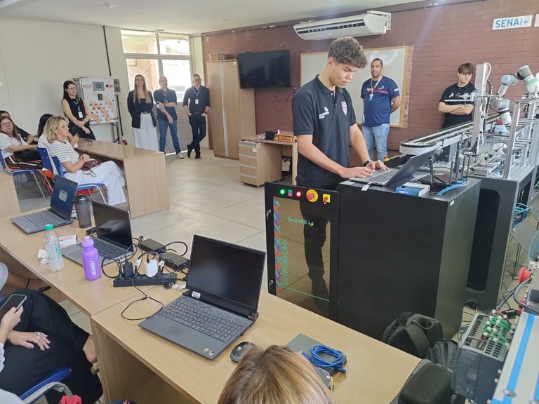 Equipes da Seap-PB e da Secretaria da Educação realizam visita técnica ao SENAI objetivando oferta de cursos para reeducandos e alunos do EJA_6.jpg