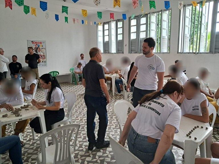 Internos do IPF participam de terapias complementares com grupo espírita Nosso Lar _2