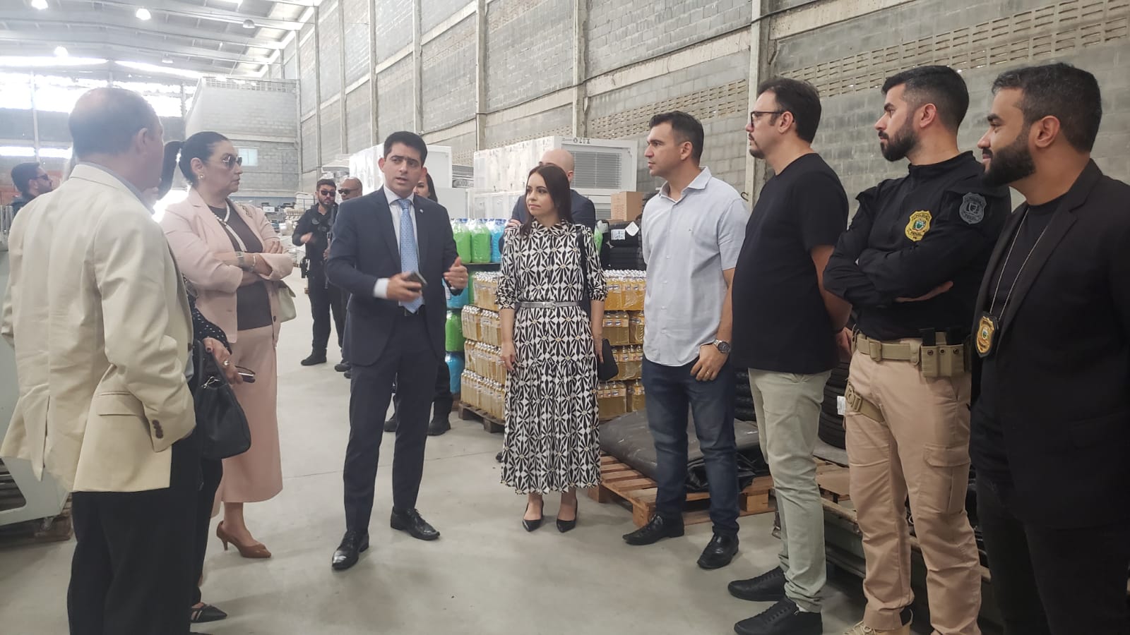 MP e membros do Poder Judiciário da Paraíba realizam visita de inspeção ao Almoxarifado Central da Seap_1.jpg