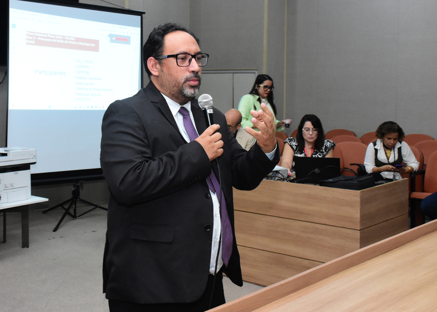 Pena Justa Comitê apresenta resultados das discussões para construção do Plano Estadual_7.jpg