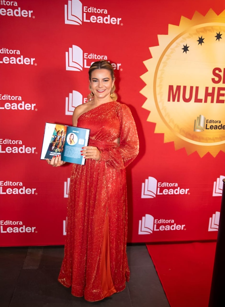 Simone Reis_livro Mulheres na Segurança Pública_3.jpg