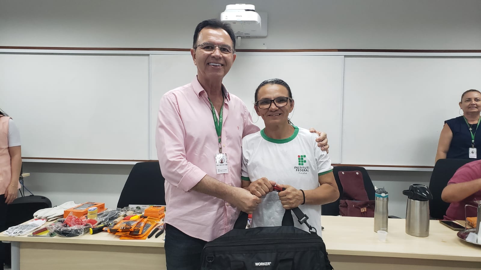 Projeto Alvorada Ciclo 2 Egressos do Sistema Prisional Recebem Kits de Ferramentas_3.jpg