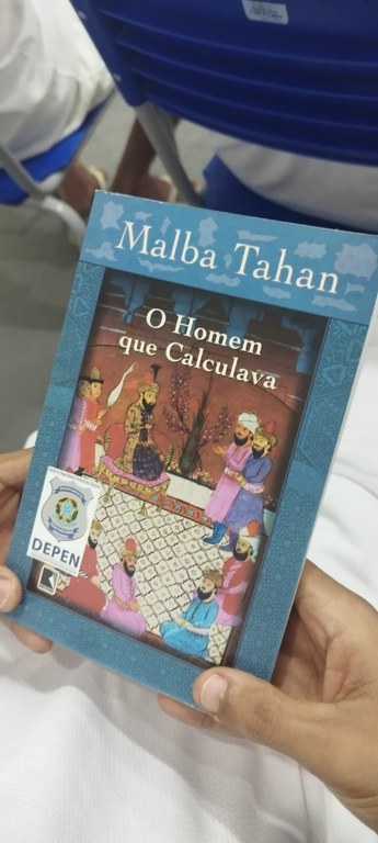 virando a página.jpeg