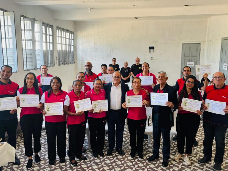 Seap Paraíba homenageia voluntários da Universal nos Presídios por apoio contínuo_1.jpg