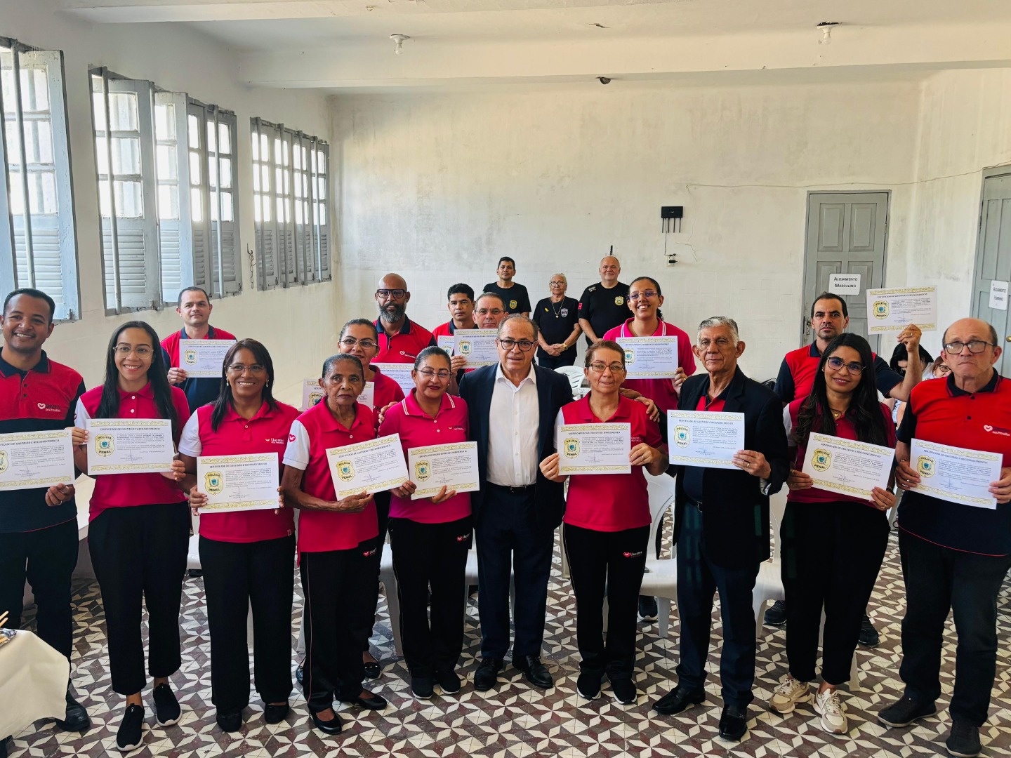 Seap Paraíba homenageia voluntários da Universal nos Presídios por apoio contínuo_1.jpg