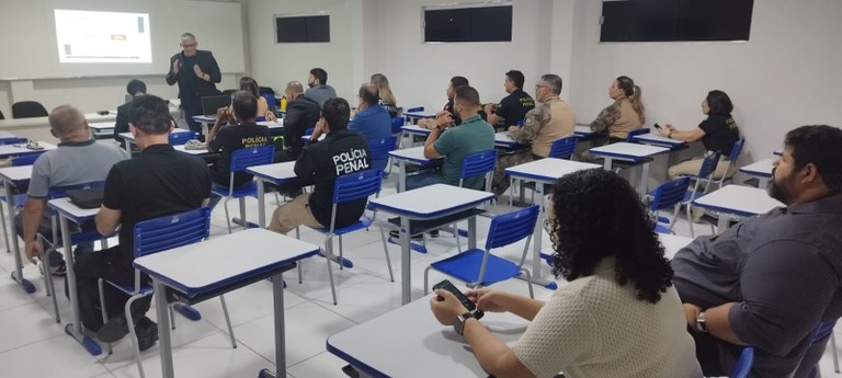 Aspectos Jurídicos e Administrativos na Atividade Prisional_EGEPEN.jpg