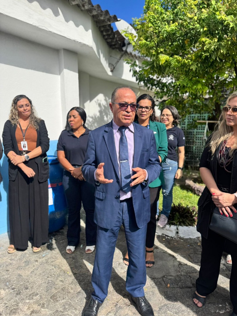 Seap-PB entrega kits de higiene e utensílios de cozinha para a Penitenciária Sílvio Porto_3.jpg