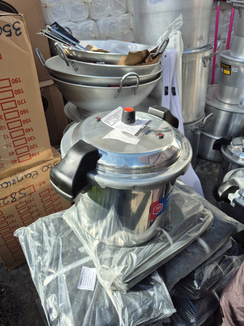 Seap-PB entrega kits de higiene e utensílios de cozinha para a Penitenciária Sílvio Porto_8.jpg