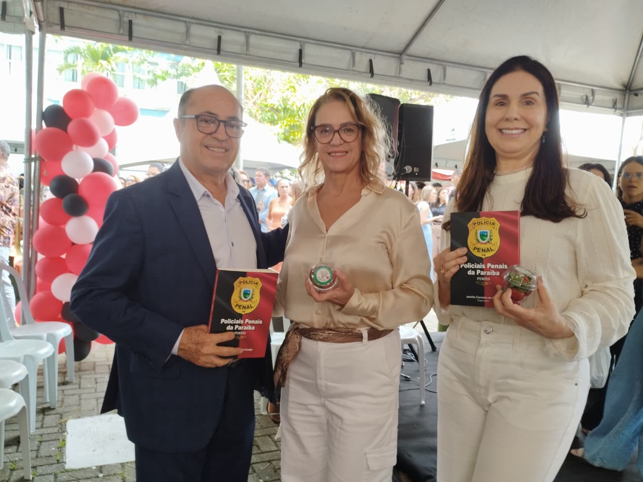 Seap-PB promove lançamento de livro e destaca reinserção social na Semana do Servidor_12.jpg