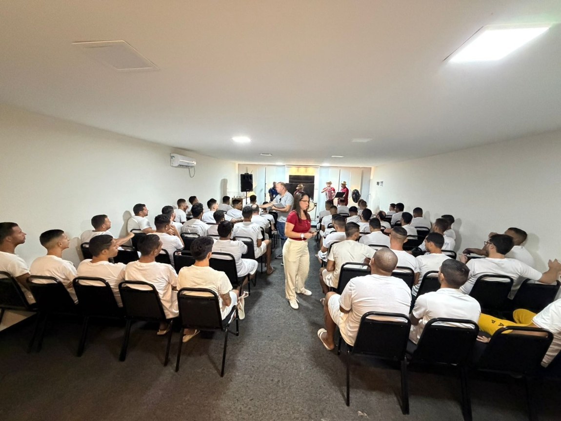 Seap Paraíba e Secretaria da Educação promovem aulas do Se Liga no ENEM PPL