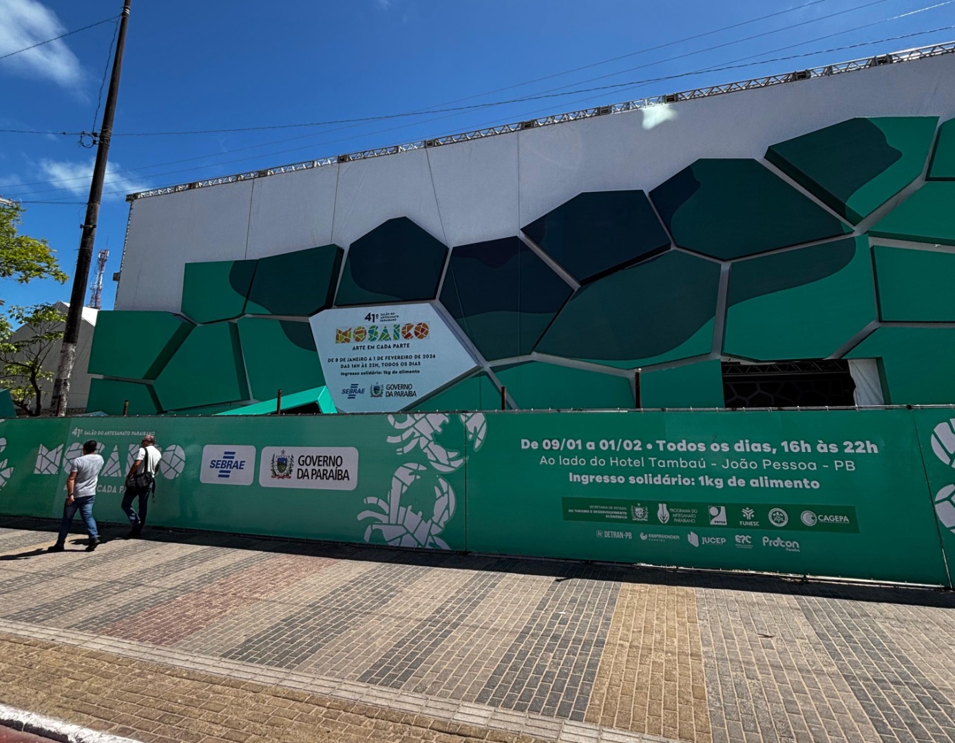 41 salao fachada.jpeg