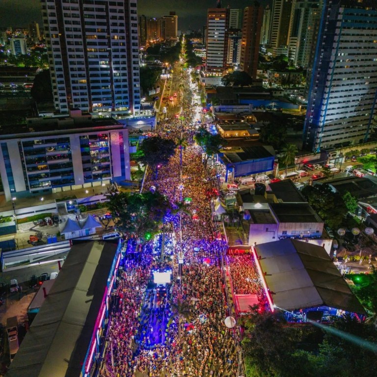 carnaval joão pessoa.jpg
