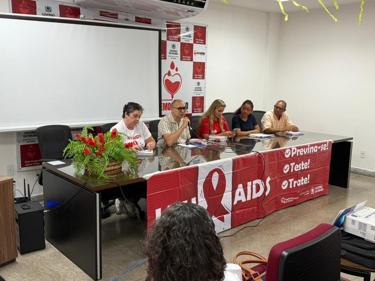 10º Seminário Dezembro Vermelho (9).jpeg