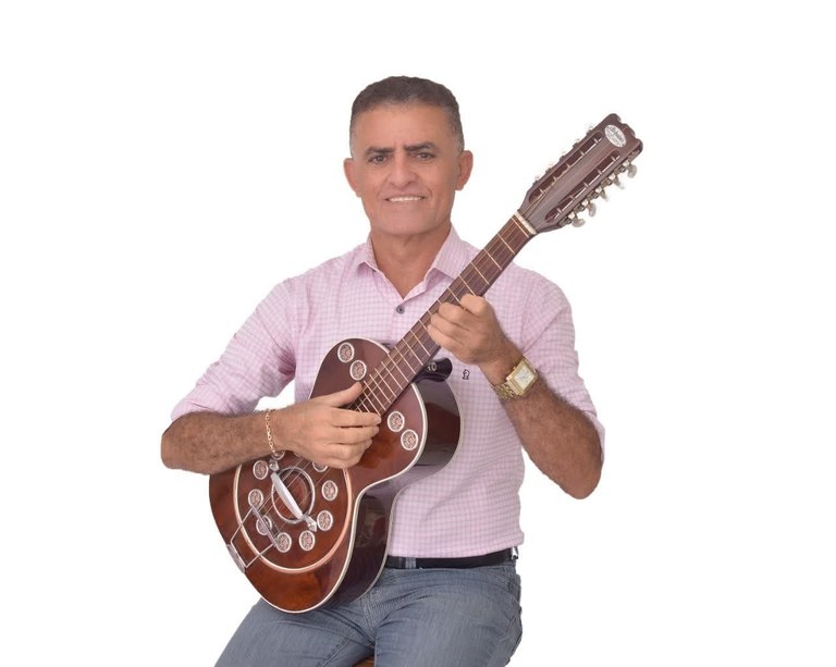 ROGERIO MENESES (1).jpeg
