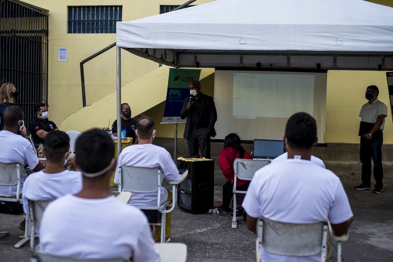 DiegoNóbrega -Aulão de Vestibular - Penitenciária  (6).jpg