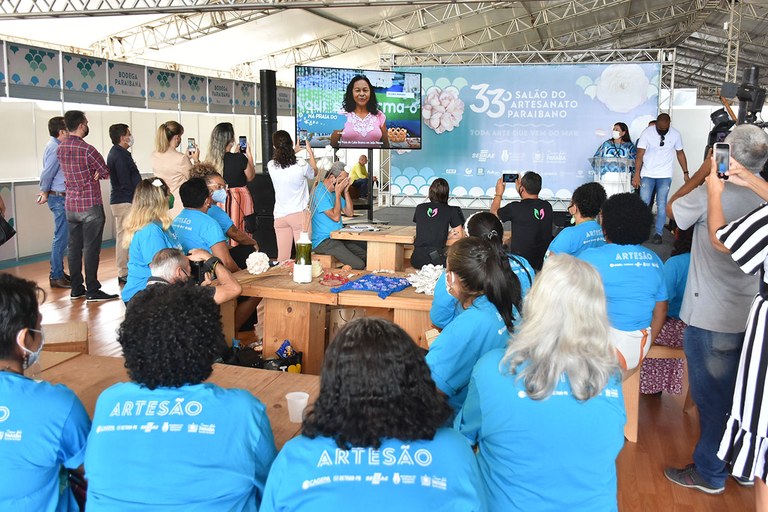 Coletiva da apresentação do 33 salão do Artesanato Praaibano (5).JPG