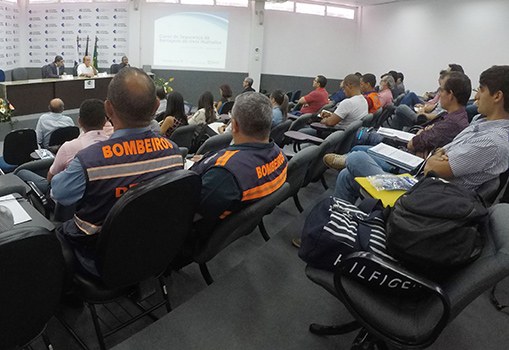curso de seguranca de barragens e realizado em João Pessoa (4).JPG