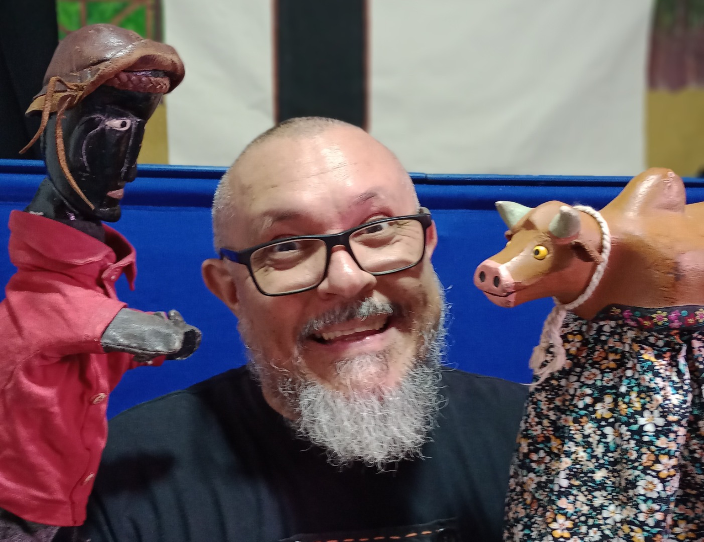 IMG_20241029_102037209_PORTRAIT (1) - Cia Boca de Cena Teatro de Bonecos (2).jpg