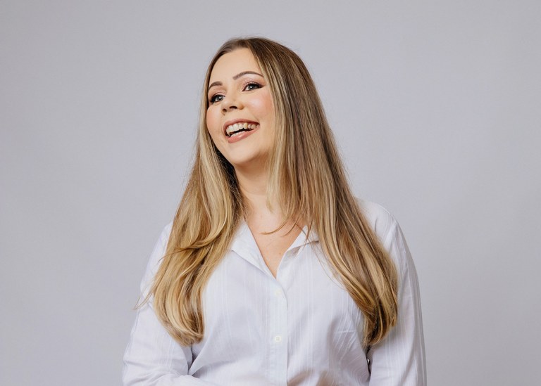 renata-escariao-escritora_Foto de carolline-santos - RESCARIÃO COMUNICA (2).jpg