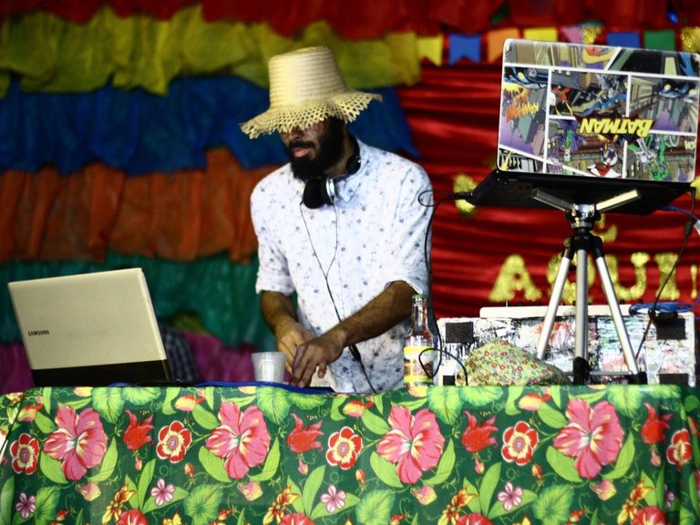 DJ TOPZ3.jpg