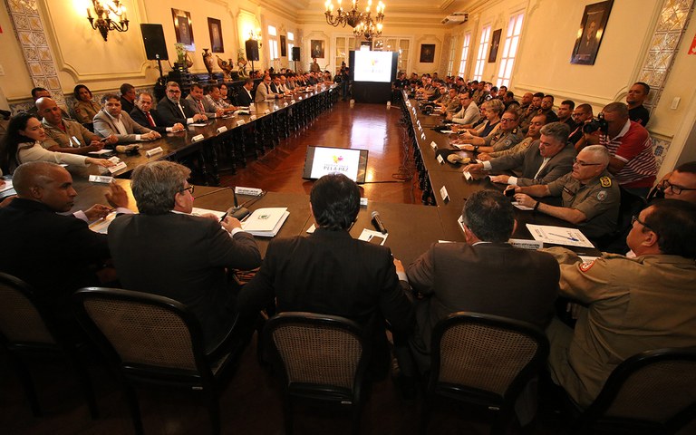 joao reuniao de monitoramento seguranca foto francisco franca (4).JPG